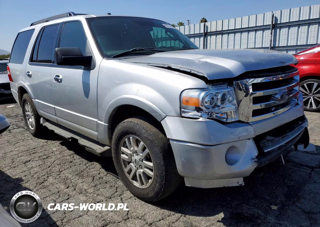 2012 Ford Expedition Xlt VIN:1FMJU1J57CEF54860 - 4