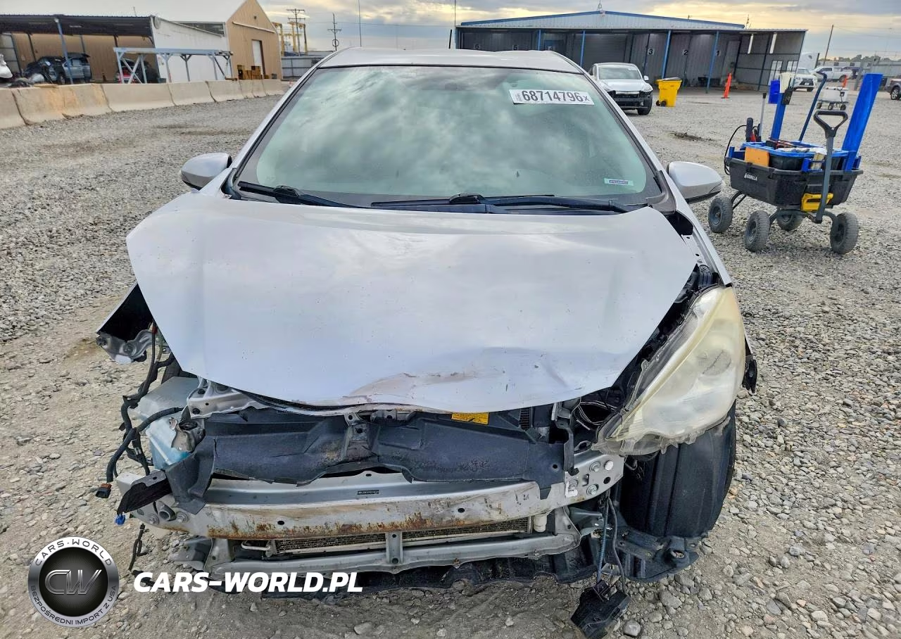 2013 Toyota Prius C Two VIN:JTDKDTB3XD1545709 - 5