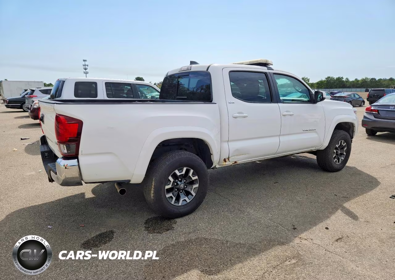 2020 Toyota Tacoma Sr5 V6 VIN:3TMCZ5AN6LM292507 - 3