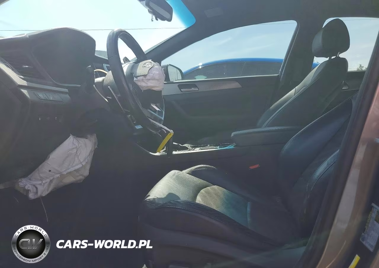 2019 Hyundai Sonata Sport VIN:5NPE34AF2KH816513 - 7