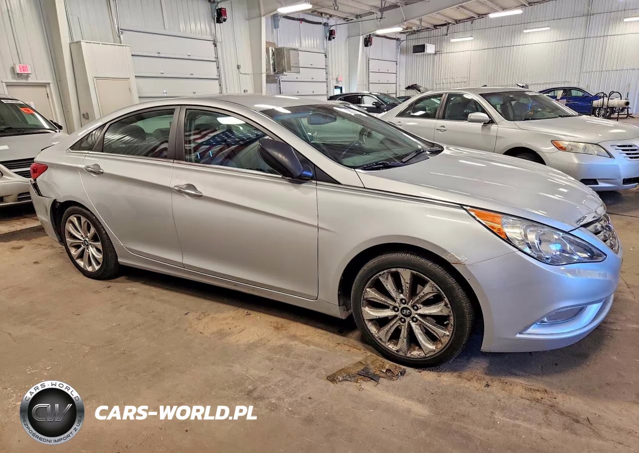 2013 Hyundai Sonata Se 2.0T VIN:5NPEC4AB2DH523503 - 4