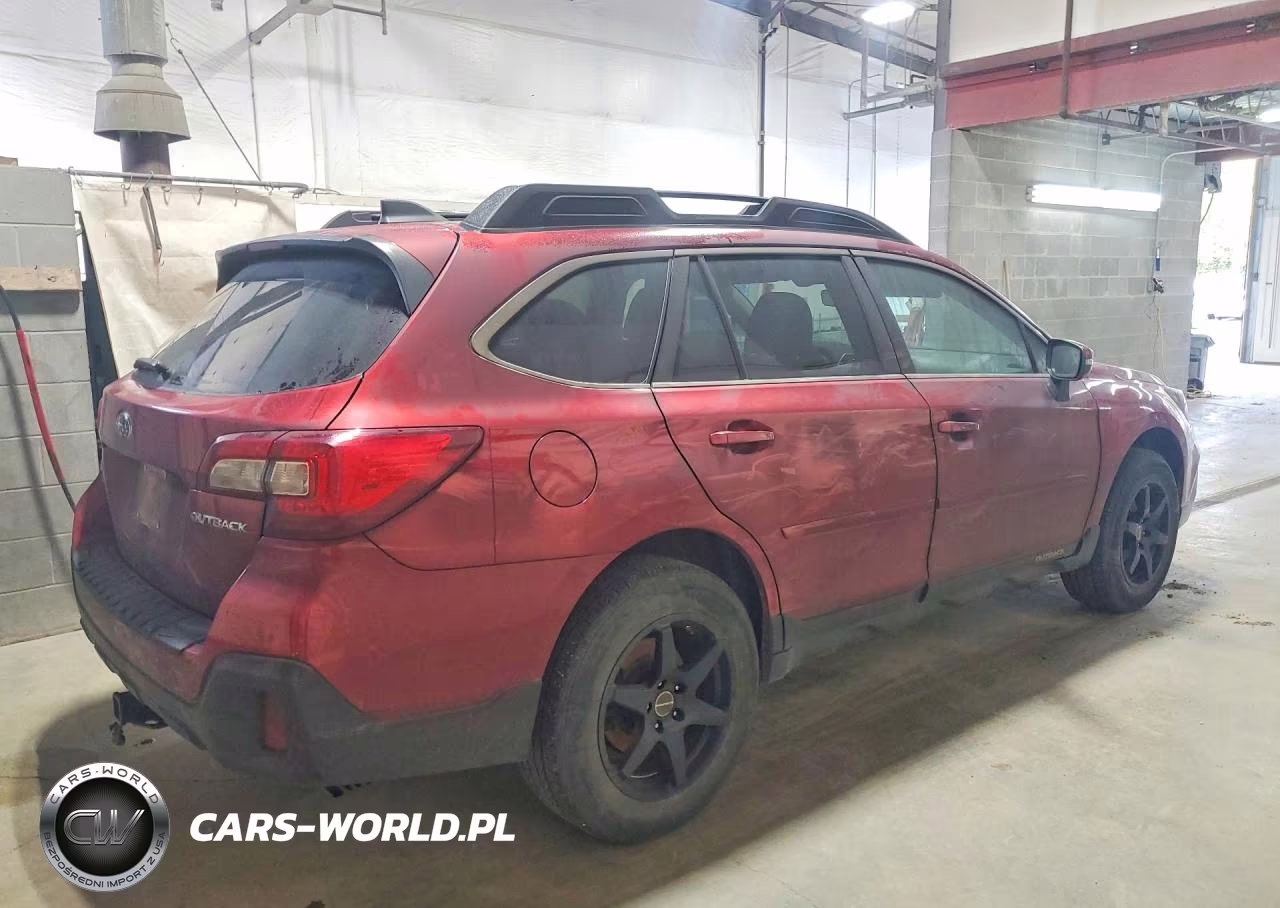 2018 Subaru Outback 2.5I Premium VIN:4S4BSAHCXJ3289584 - 3