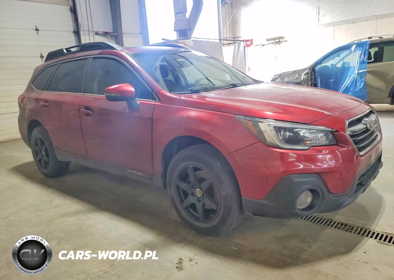 2018 Subaru Outback 2.5I Premium VIN:4S4BSAHCXJ3289584 - 4