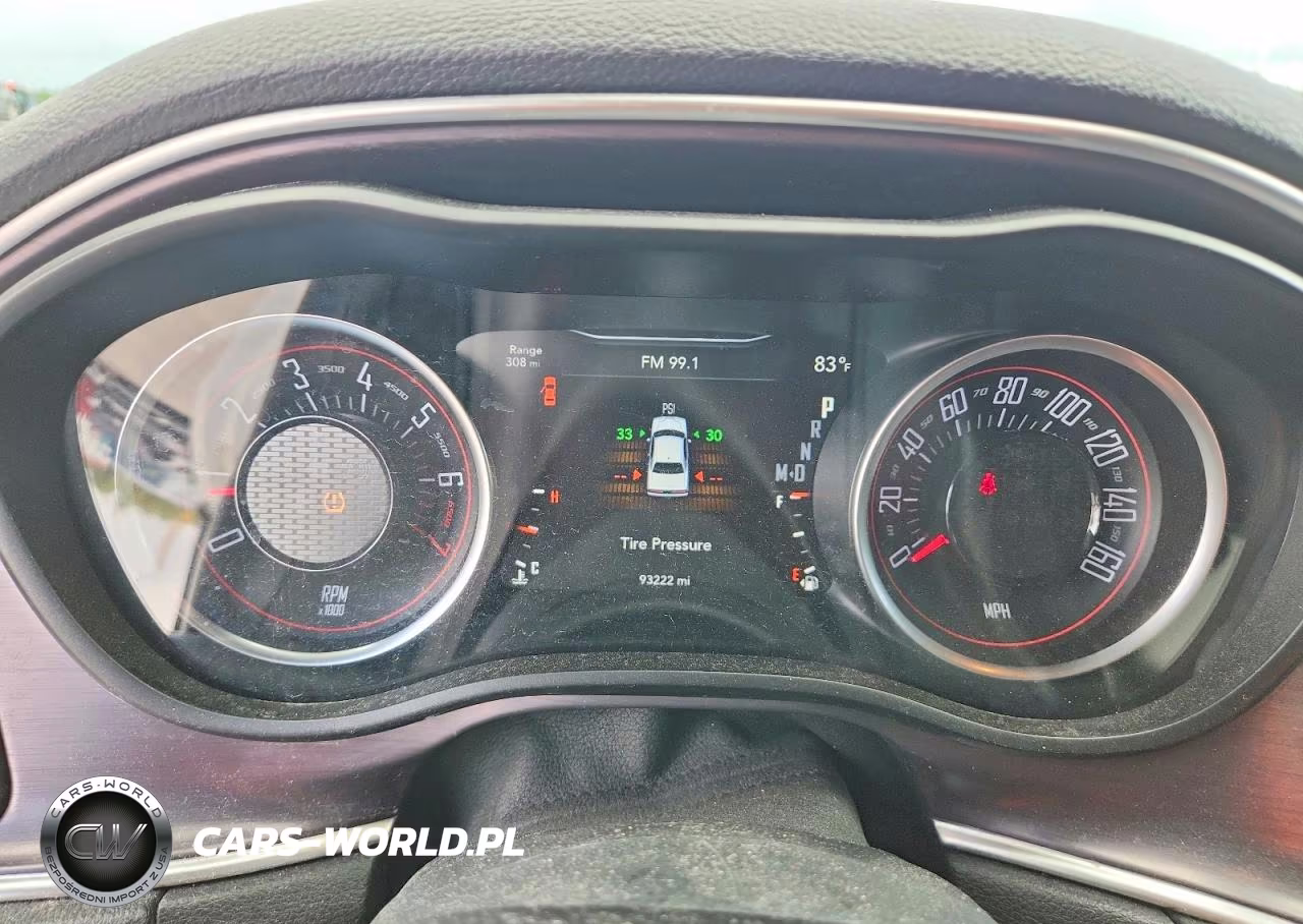 2018 Dodge Challenger Sxt VIN:2C3CDZAG0JH260322 - 9