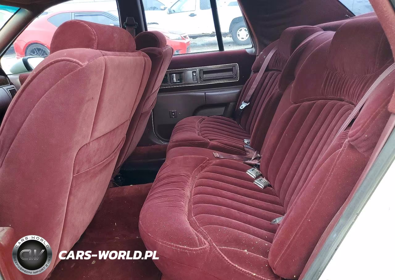 1993 Buick Roadmaster VIN:1G4BN5371PR416897 - 10