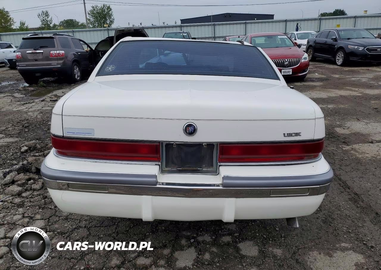 1993 Buick Roadmaster VIN:1G4BN5371PR416897 - 6