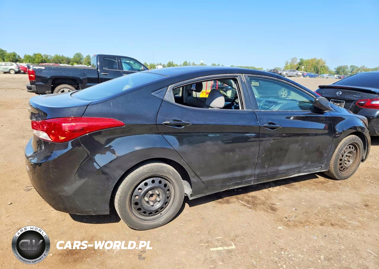2011 Hyundai Elantra Gls VIN:5NPDH4AE3BH018686 - 3