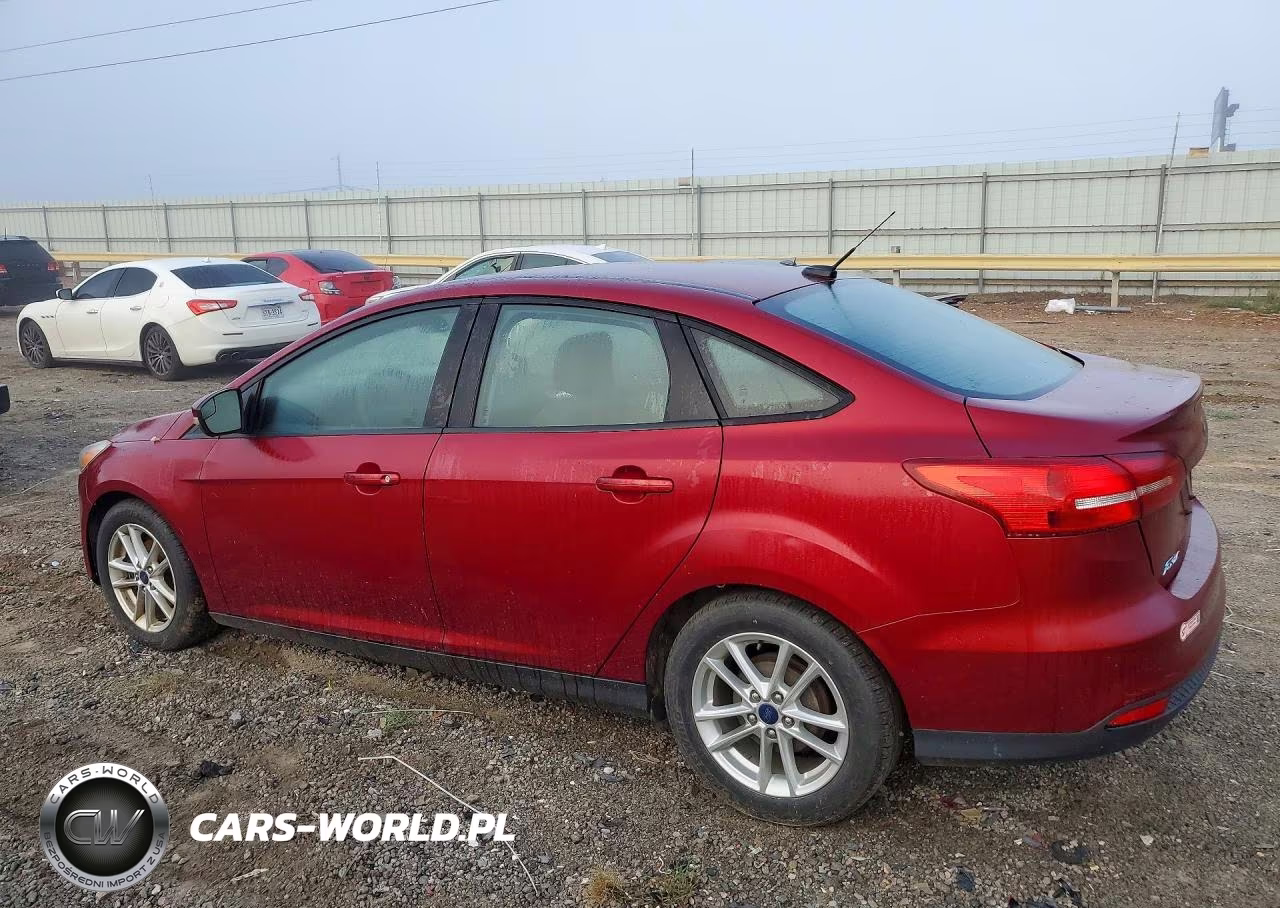 2016 Ford Focus Se VIN:1FADP3F26GL351663 - 2