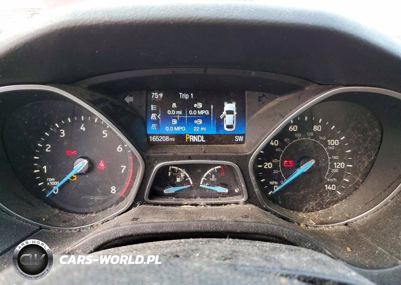2016 Ford Focus Se VIN:1FADP3F26GL351663 - 9