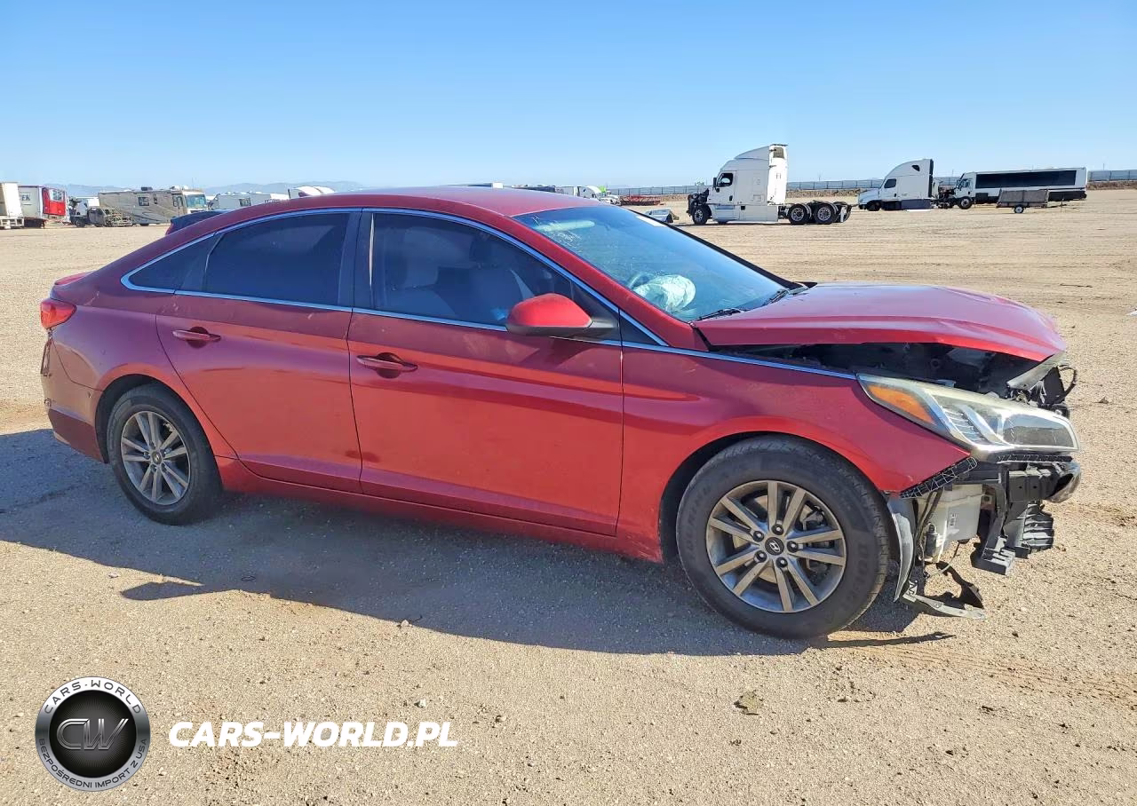 2016 Hyundai Sonata Se VIN:5NPE24AF4GH270856 - 4