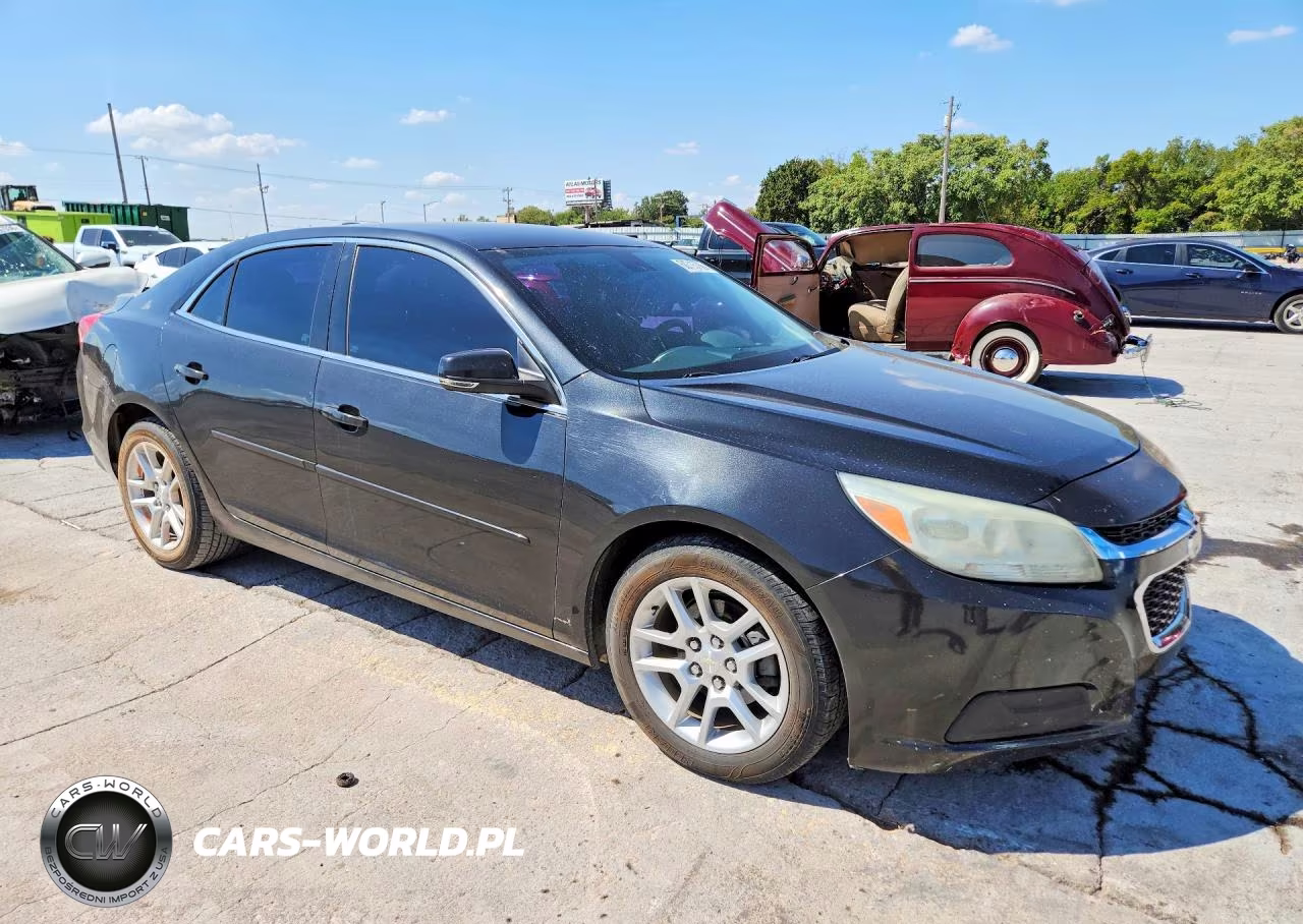 2015 Chevrolet Malibu 1Lt VIN:1G11C5SL2FF106478 - 4