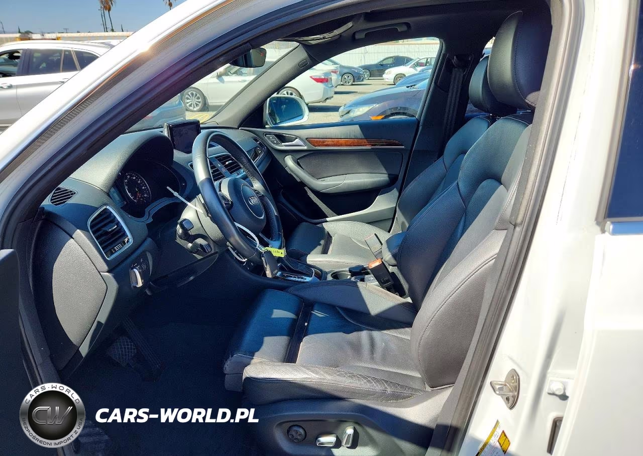 2018 Audi Q3 Premium Plus VIN:WA1JCCFS4JR009085 - 7