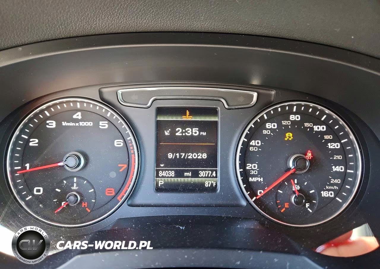 2018 Audi Q3 Premium Plus VIN:WA1JCCFS4JR009085 - 9