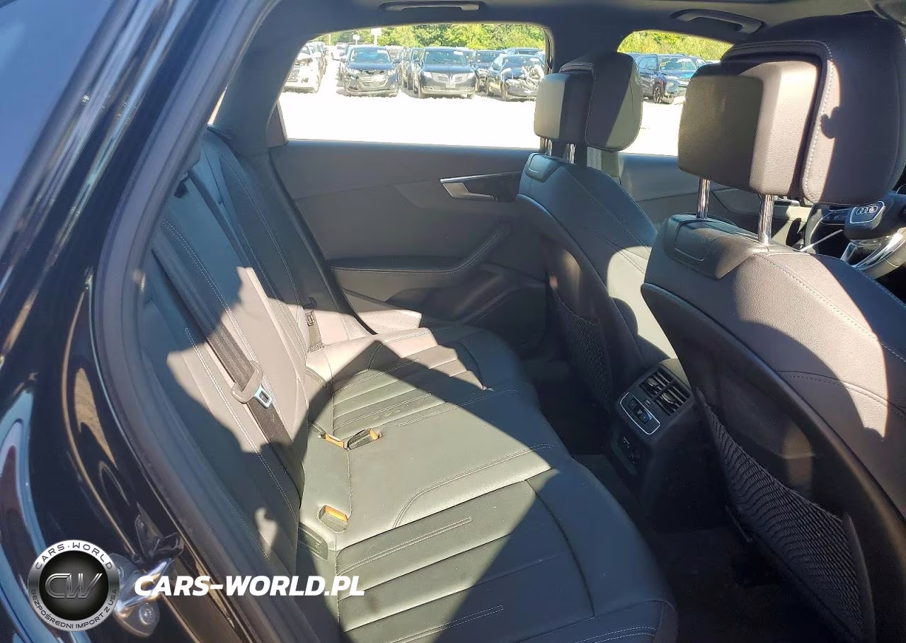 2021 Audi A4 Premium Plus 45 VIN:WAUEAAF46MN009004 - 10