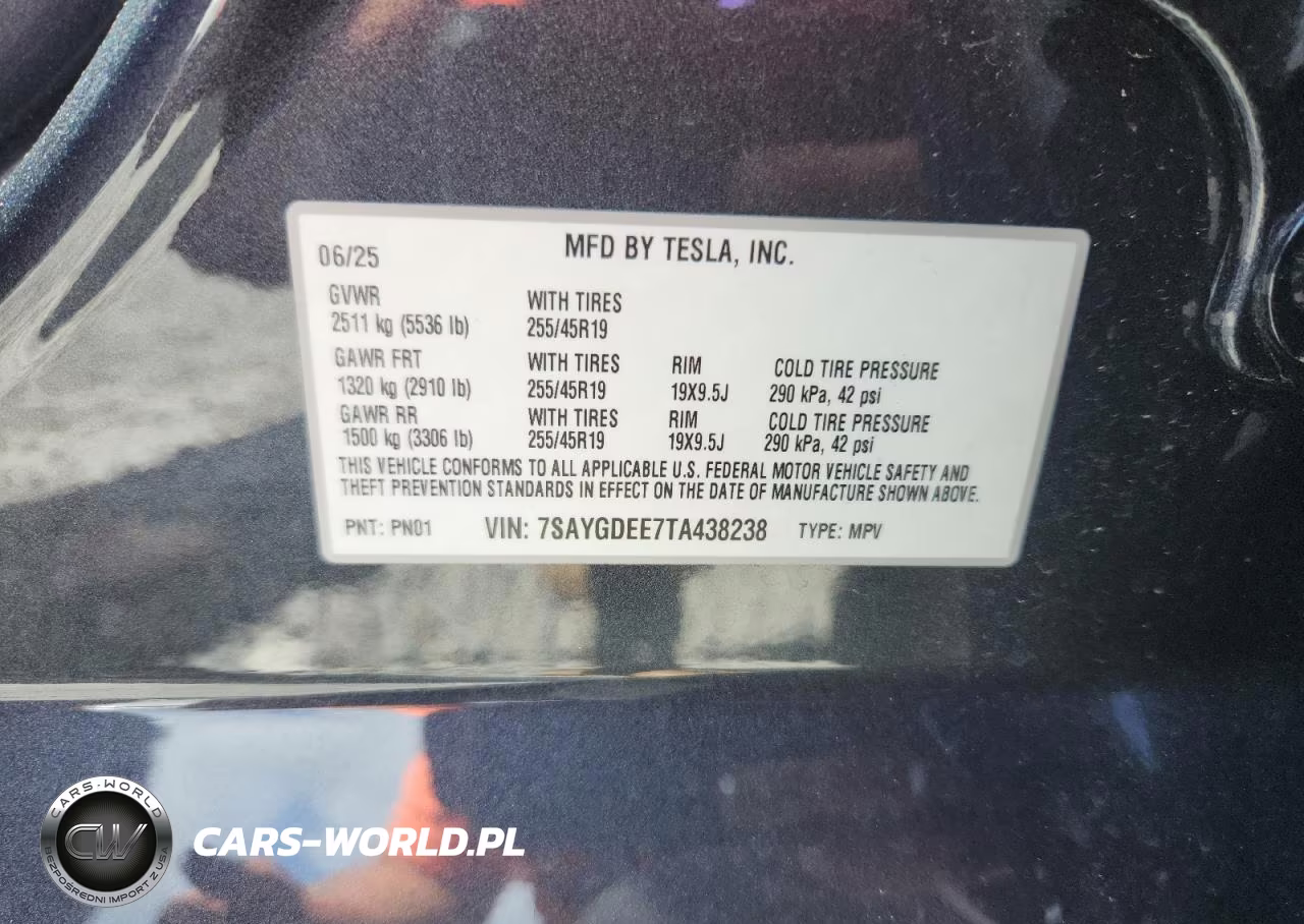 2026 Tesla Model Y VIN:7SAYGDEE7TA438238 - 13
