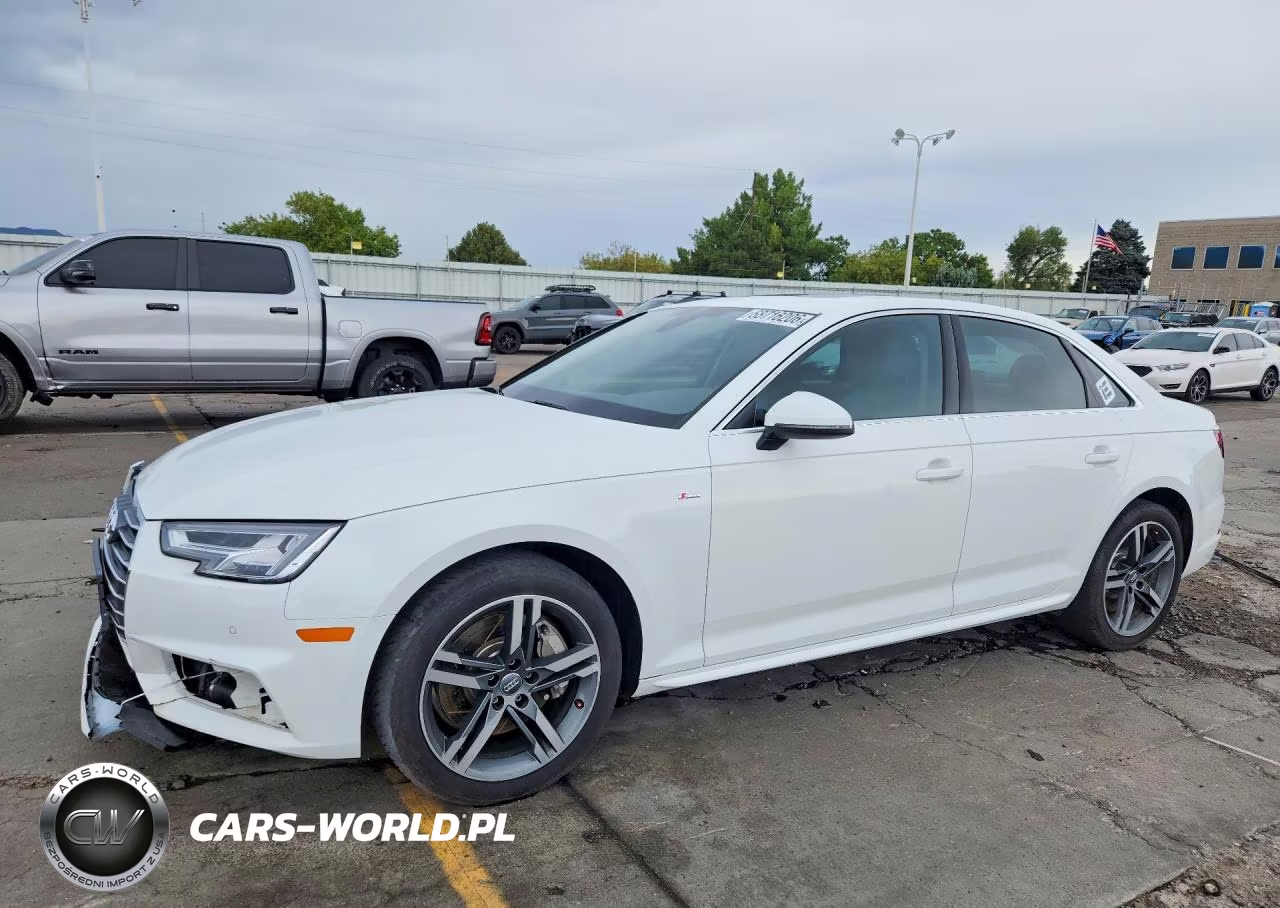 2018 Audi A4 Premium Plus VIN:WAUENAF48JN011076 - 1
