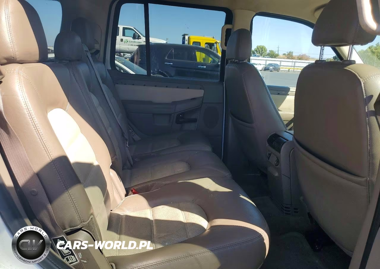 2003 Ford Explorer Eddie Bauer VIN:1FMZU64W33UA84143 - 11