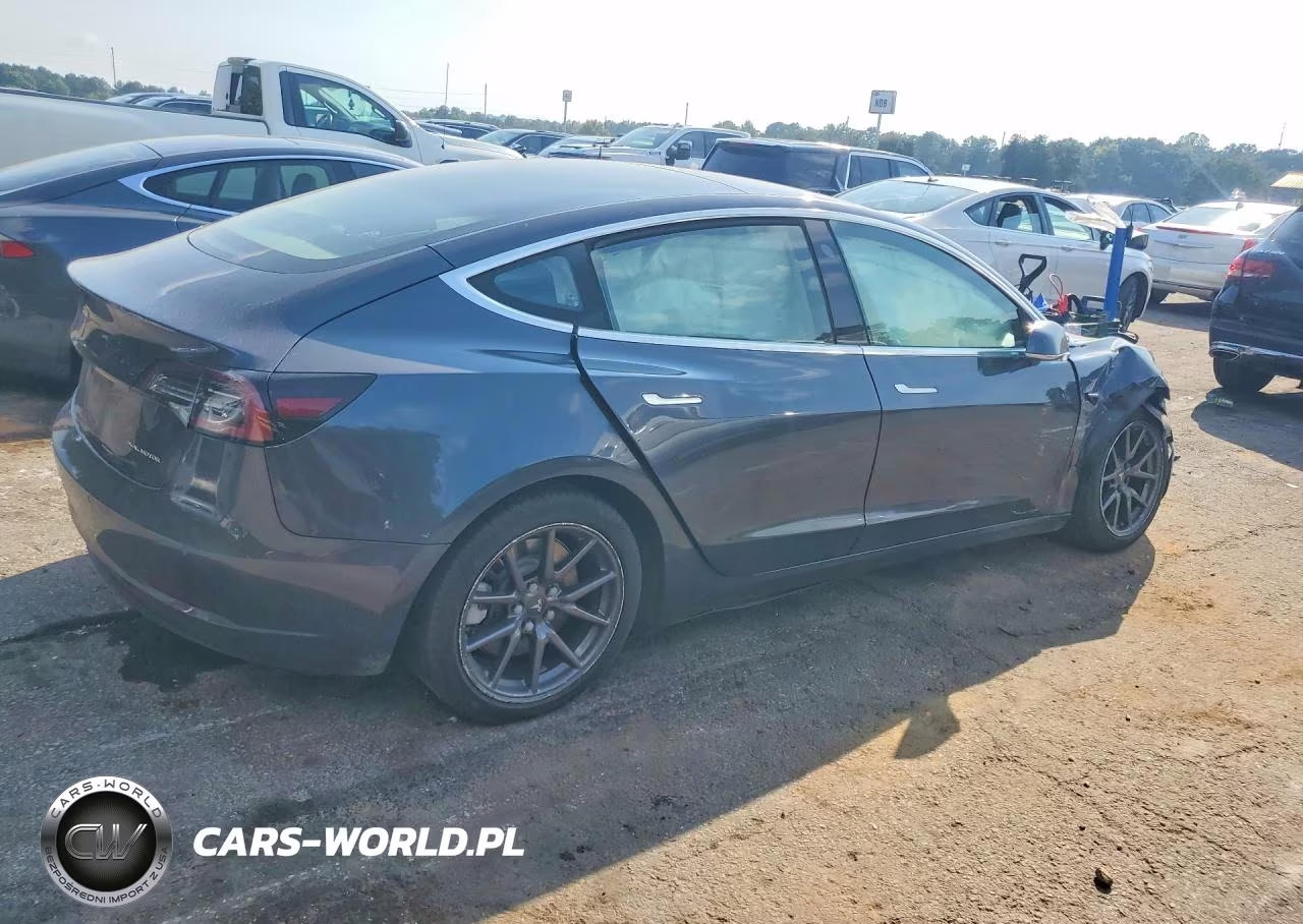 2018 Tesla Model 3 VIN:5YJ3E1EB3JF089709 - 3