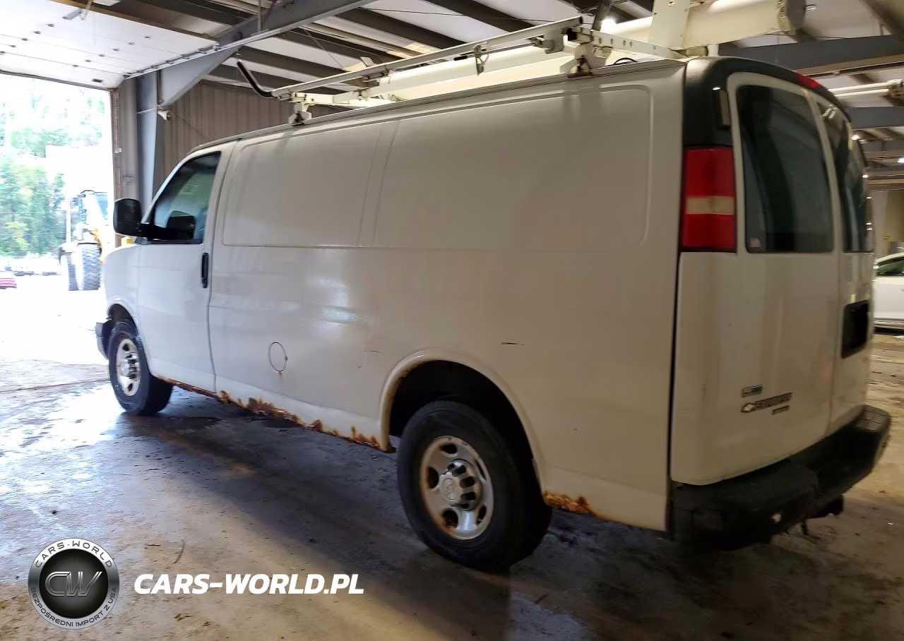 2011 Chevrolet Express G2500 VIN:1GCWGFCA4B1169870 - 2