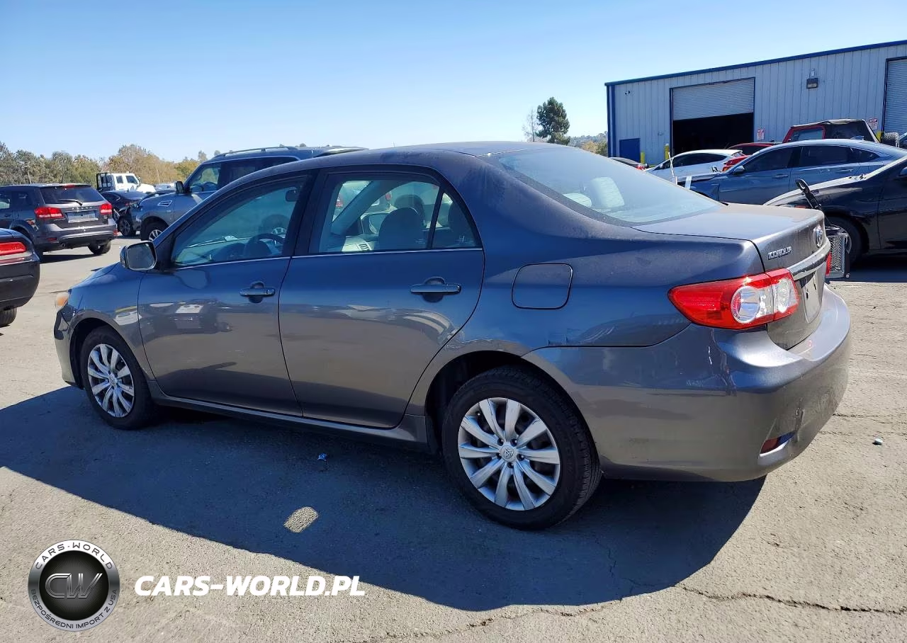 2013 Toyota Corolla Le VIN:5YFBU4EE7DP129955 - 2
