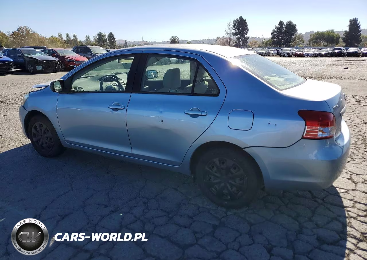 2010 Toyota Yaris Base VIN:JTDBT4K36A1365504 - 2
