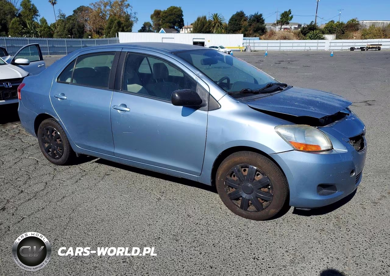 2010 Toyota Yaris Base VIN:JTDBT4K36A1365504 - 4