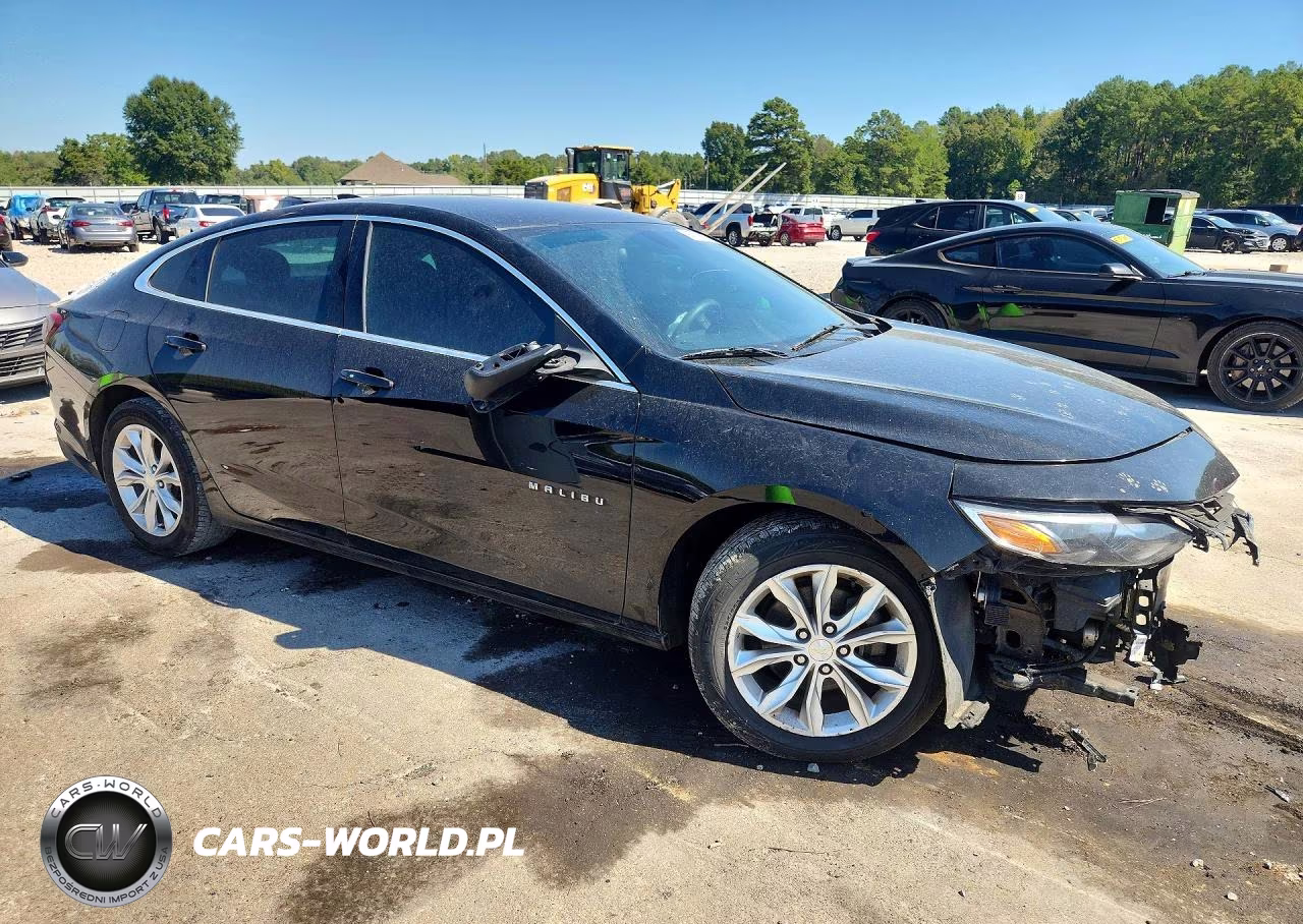 2019 Chevrolet Malibu Ls VIN:1G1ZD5ST8KF135607 - 4