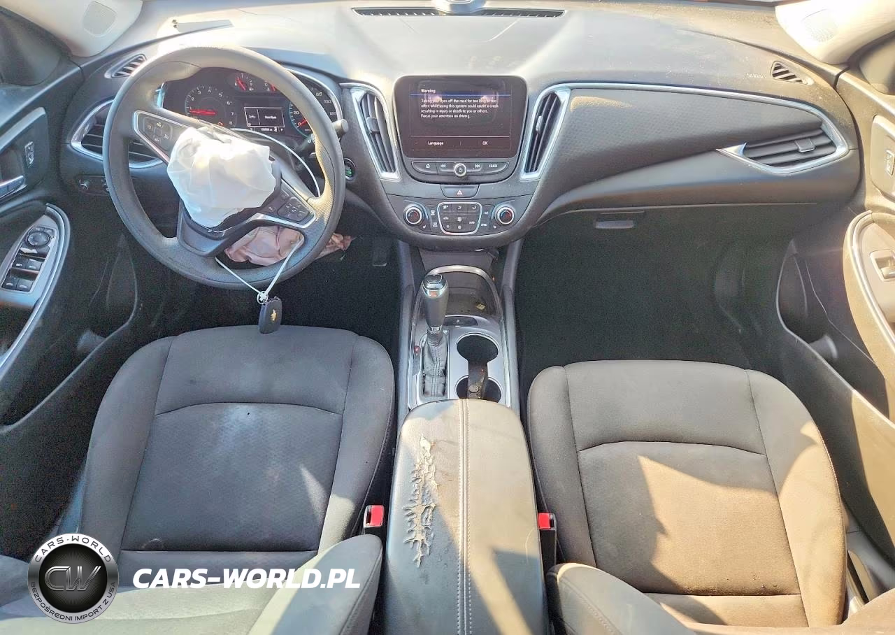 2019 Chevrolet Malibu Ls VIN:1G1ZD5ST8KF135607 - 8