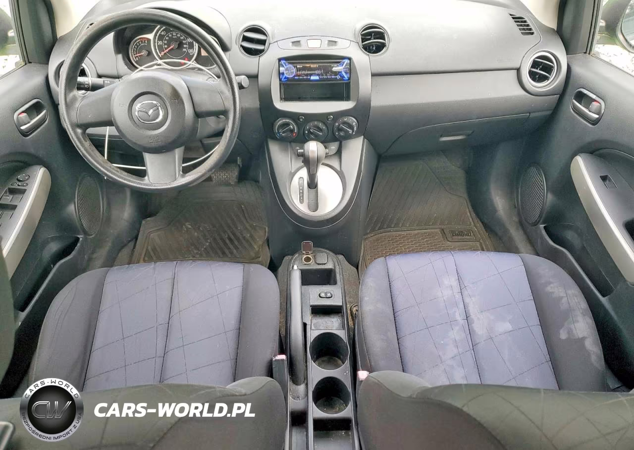 2011 Mazda Mazda2 VIN:JM1DE1HZ2B0112085 - 8