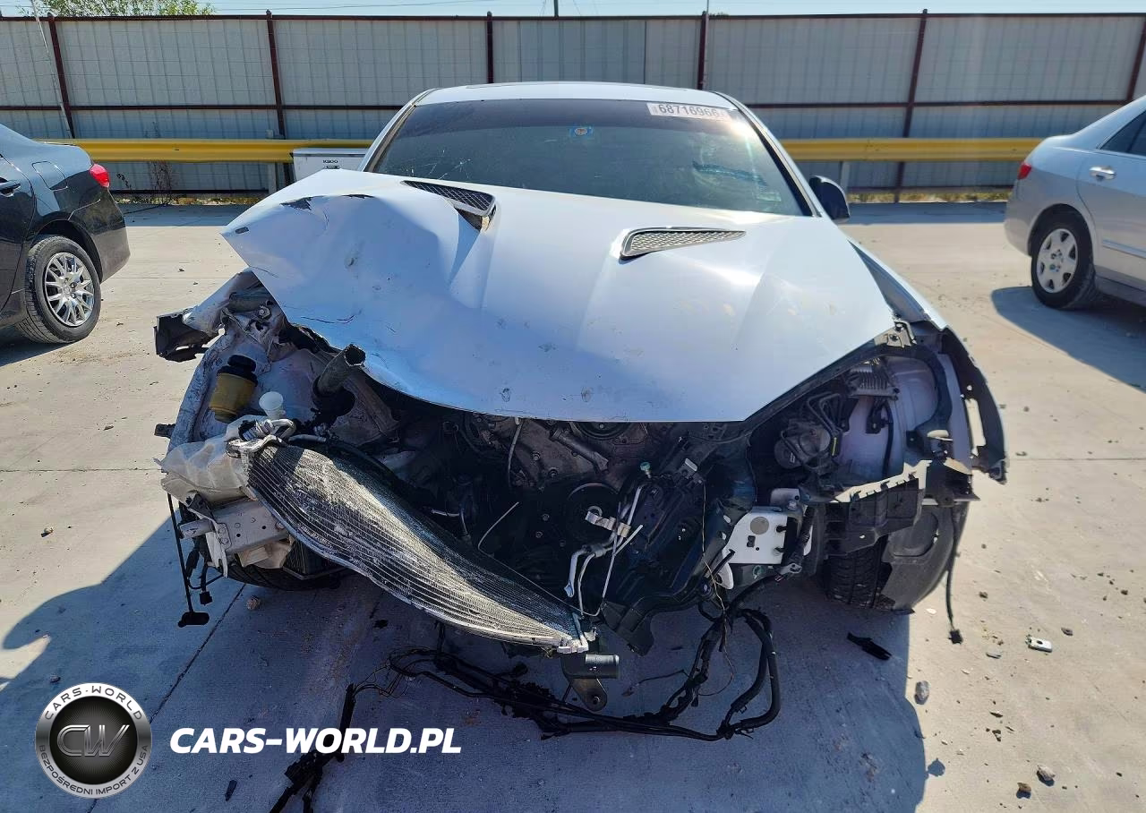 2013 Hyundai Genesis Coupe 3.8 Grand Touring VIN:KMHHU6KJ3DU111068 - 5