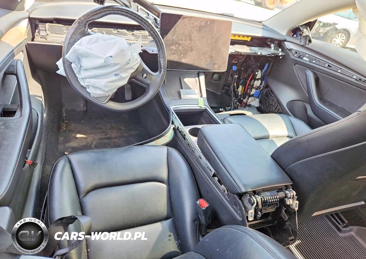 2022 Tesla Model 3 VIN:5YJ3E1EA6NF285561 - 8