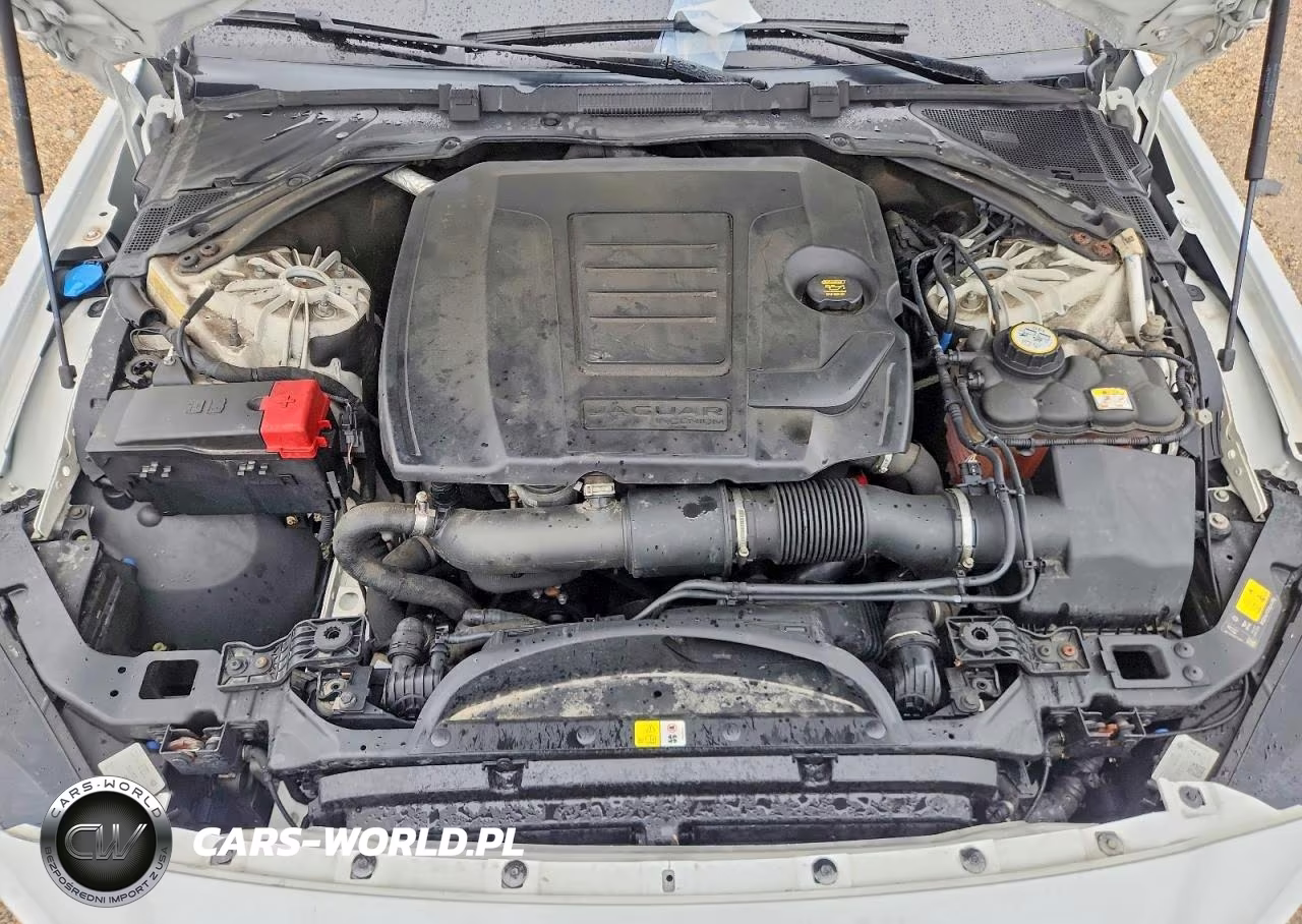 2018 Jaguar Xe VIN:SAJAR4FX3JCP34333 - 11