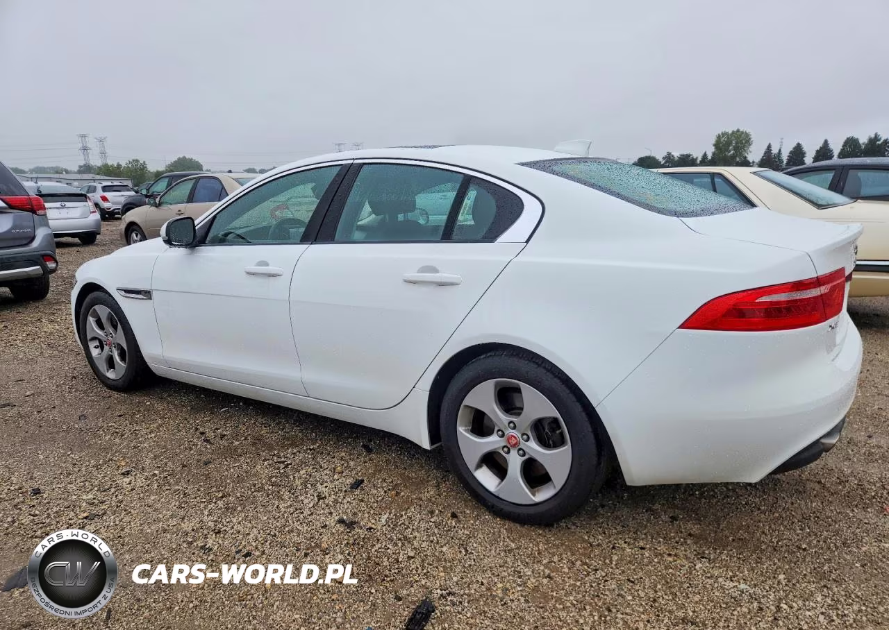 2018 Jaguar Xe VIN:SAJAR4FX3JCP34333 - 2