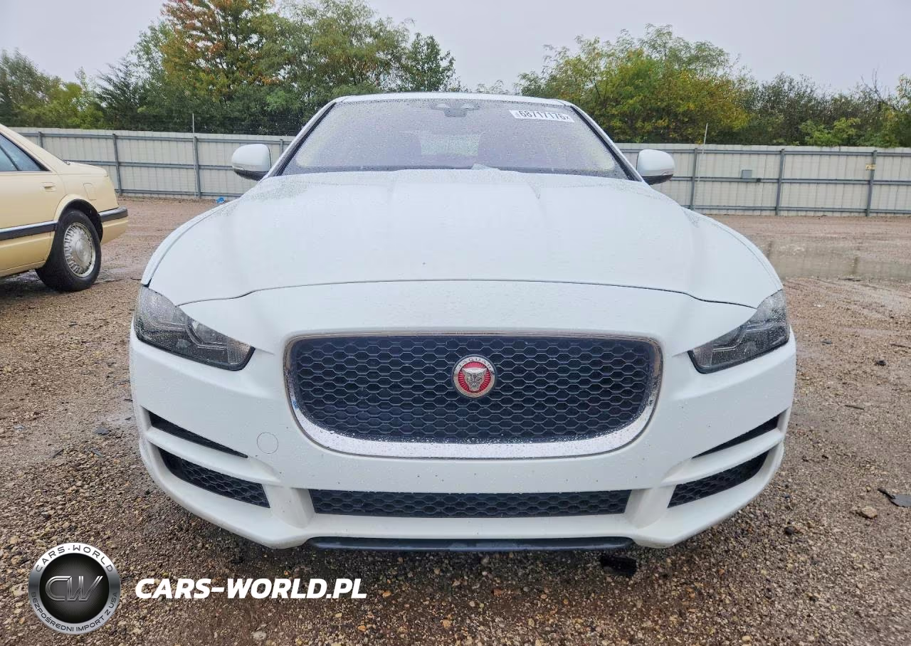 2018 Jaguar Xe VIN:SAJAR4FX3JCP34333 - 5