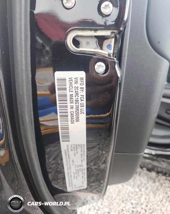 2024 Chrysler Pacifica Touring L VIN:2C4RC1BG7RR203906 - 13