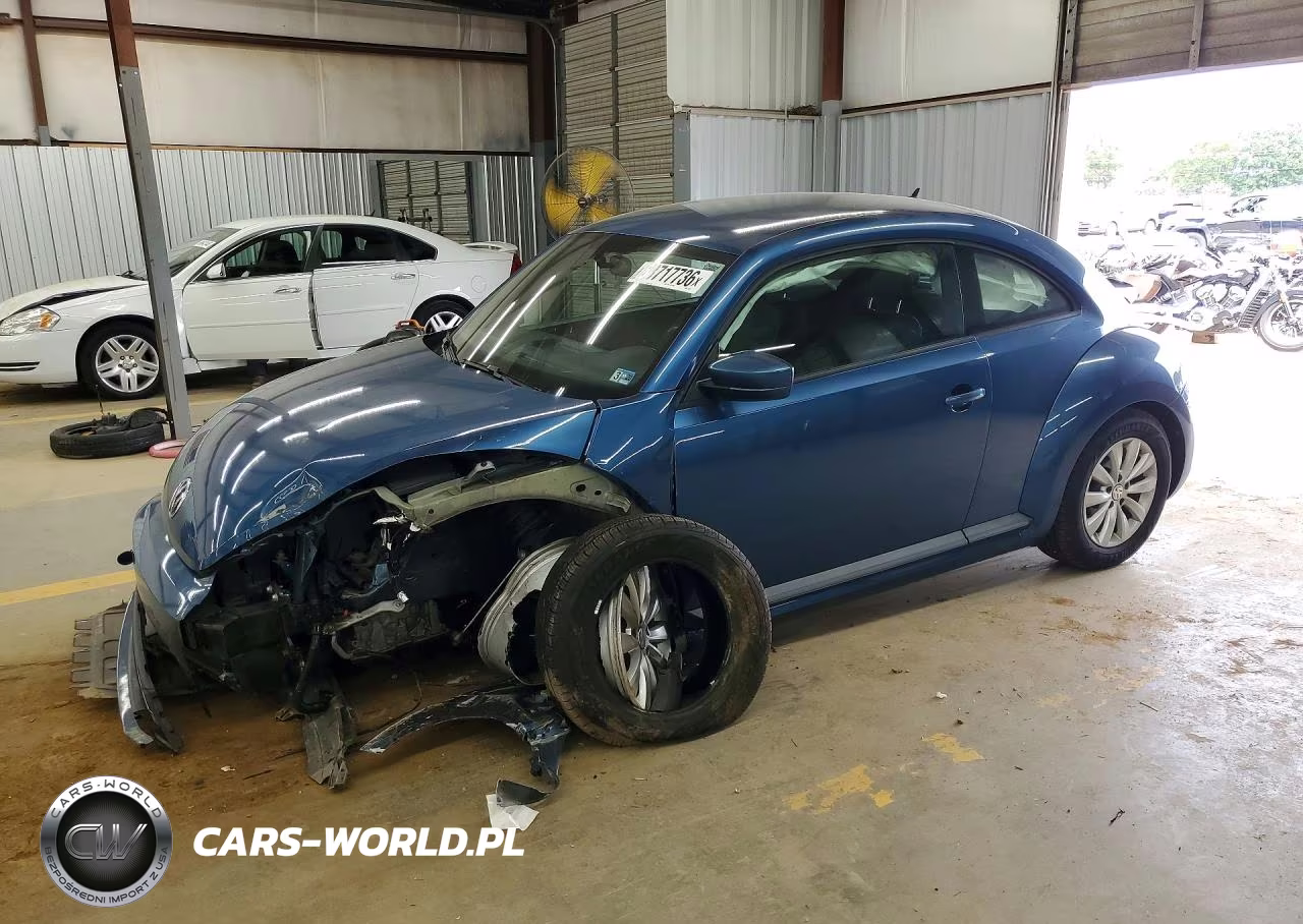2018 Volkswagen Beetle S VIN:3VWFD7AT8JM719721 - 1