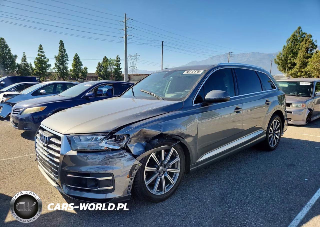 2017 Audi Q7 Prestige VIN:WA1VAAF71HD008183 - 1