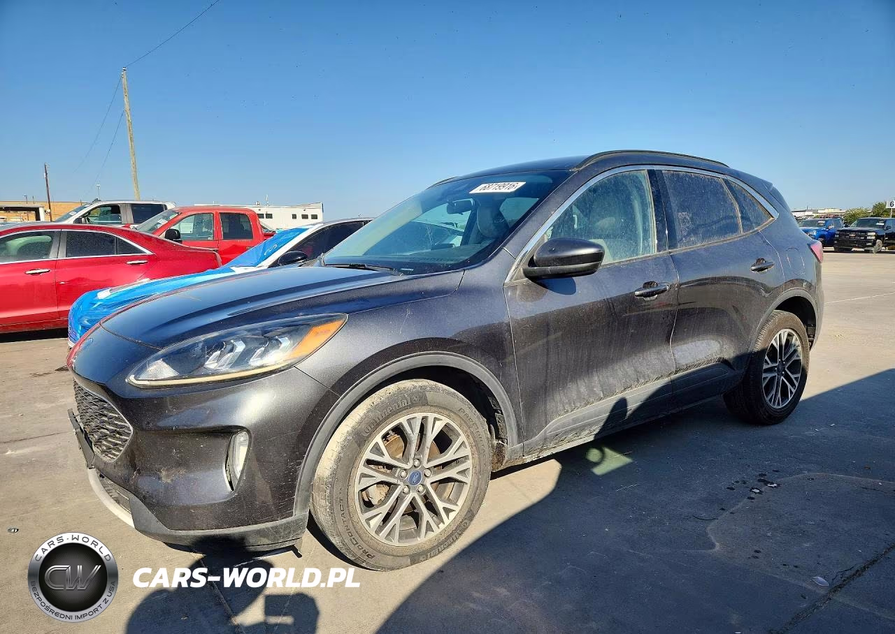 2020 Ford Escape Sel