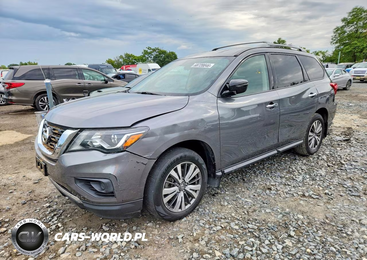 2020 Nissan Pathfinder S
