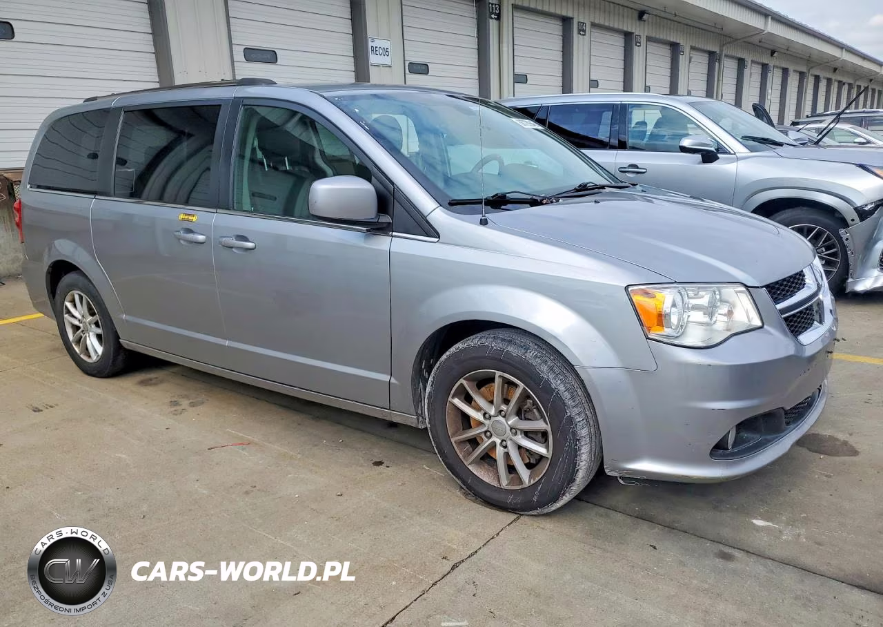 2019 Dodge Grand Caravan Sxt VIN:2C4RDGCG7KR776406 - 4