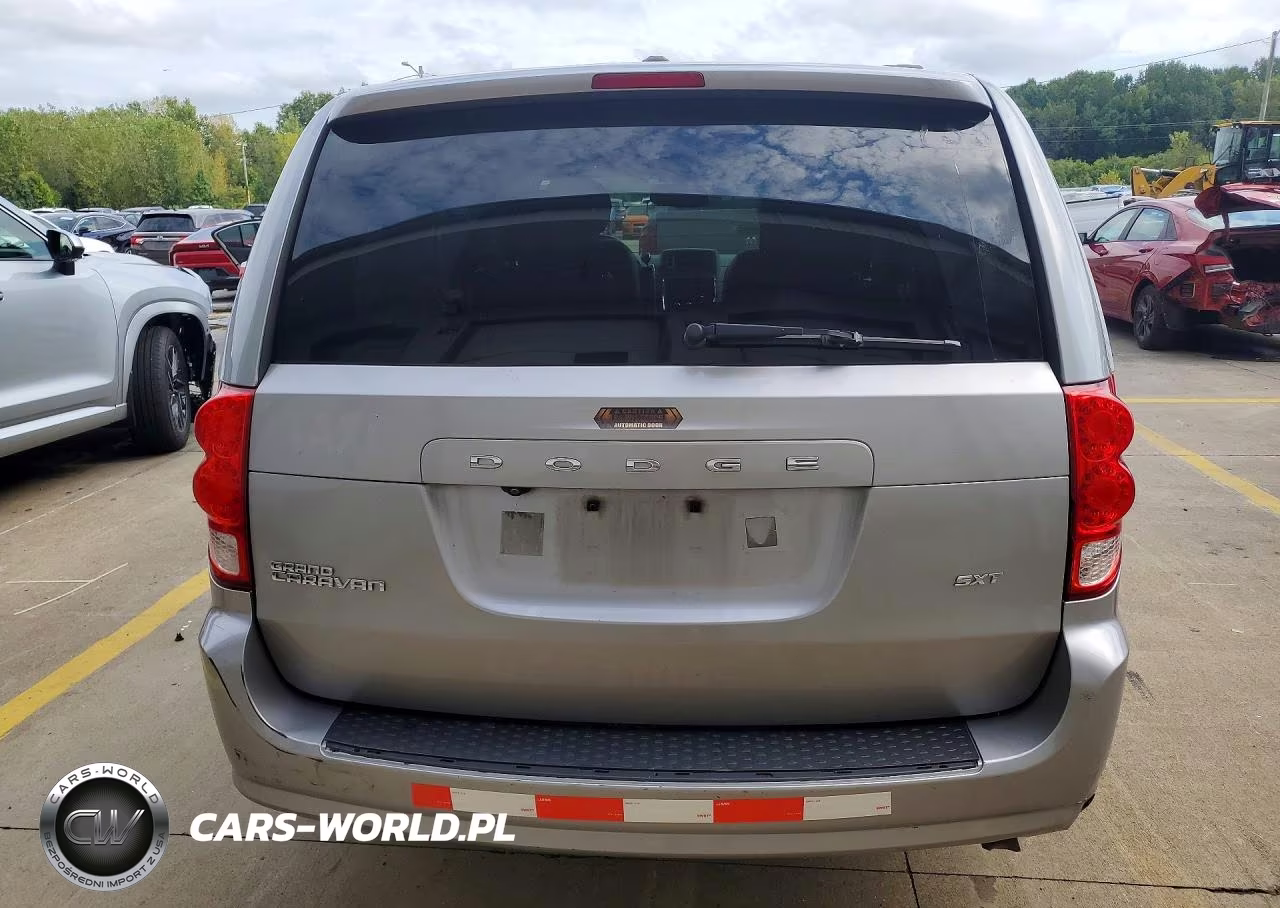 2019 Dodge Grand Caravan Sxt VIN:2C4RDGCG7KR776406 - 6