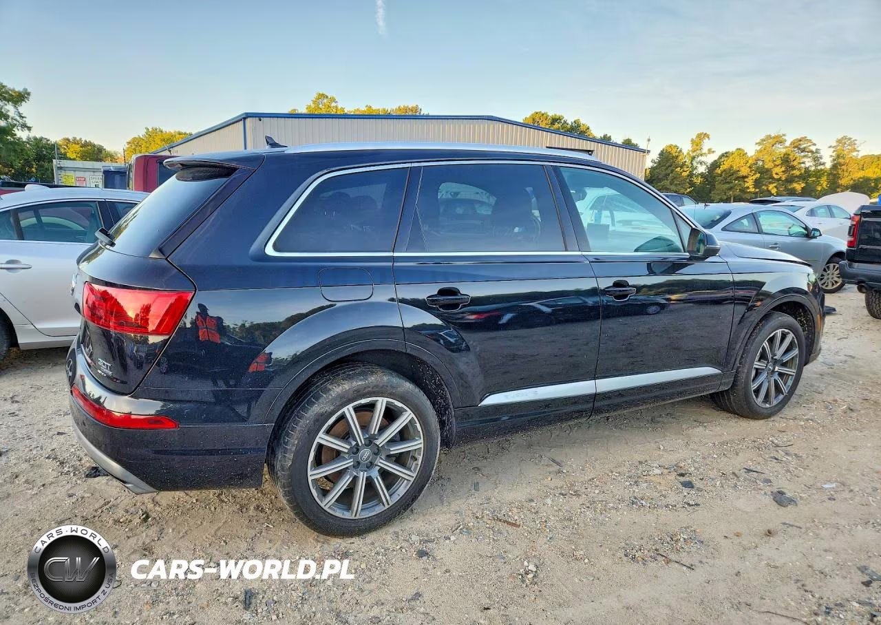 2017 Audi Q7 Premium Plus VIN:WA1LAAF76HD005450 - 3
