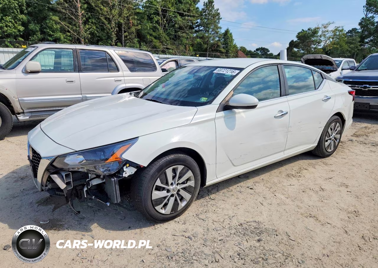 2022 Nissan Altima S