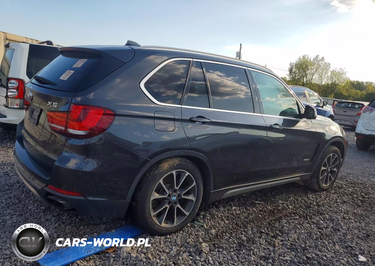 2017 BMW X5 xDrive50I VIN:5UXKR6C59H0J83823 - 3