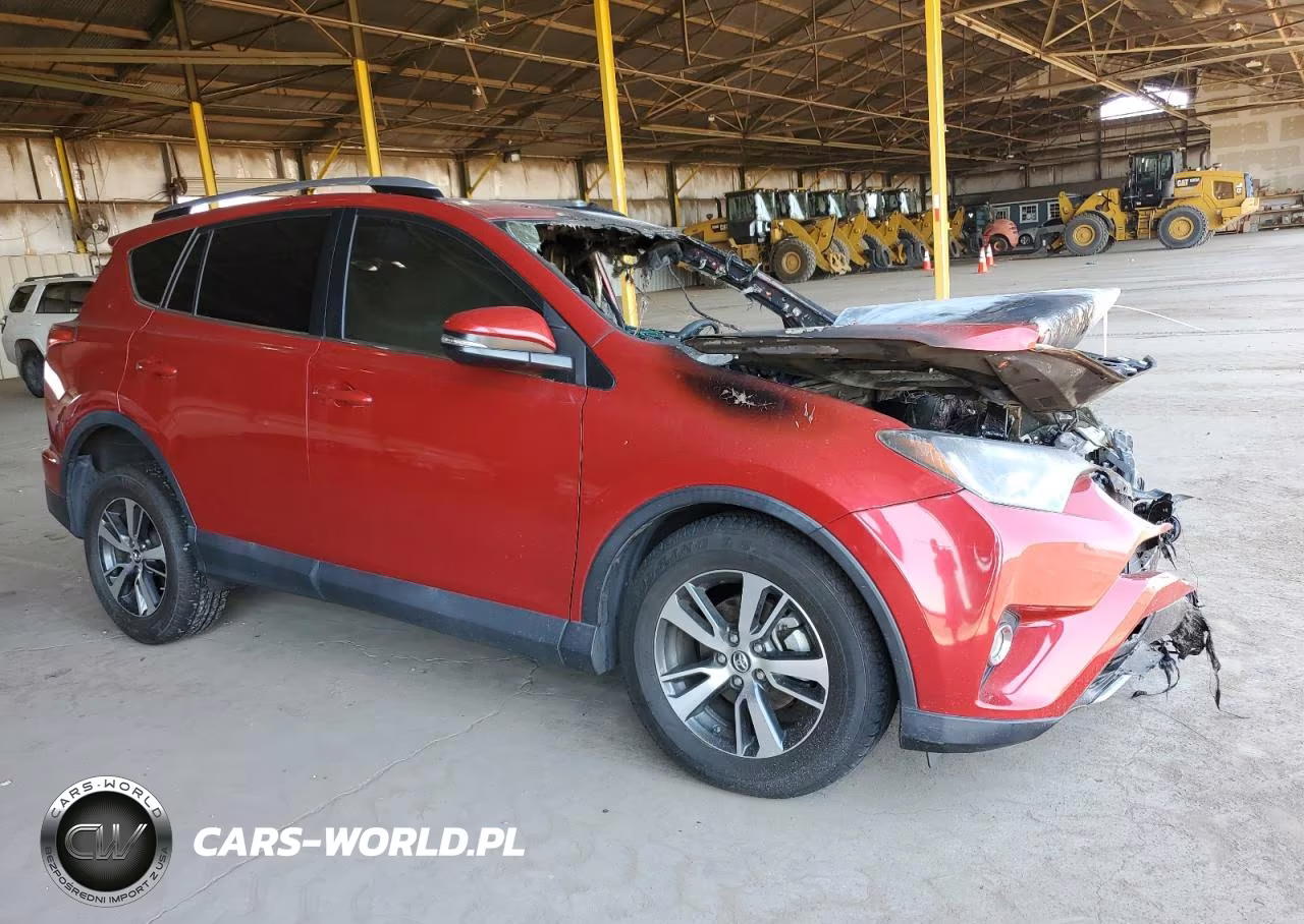 2017 Toyota Rav4 Xle VIN:2T3WFREVXHW364998 - 4
