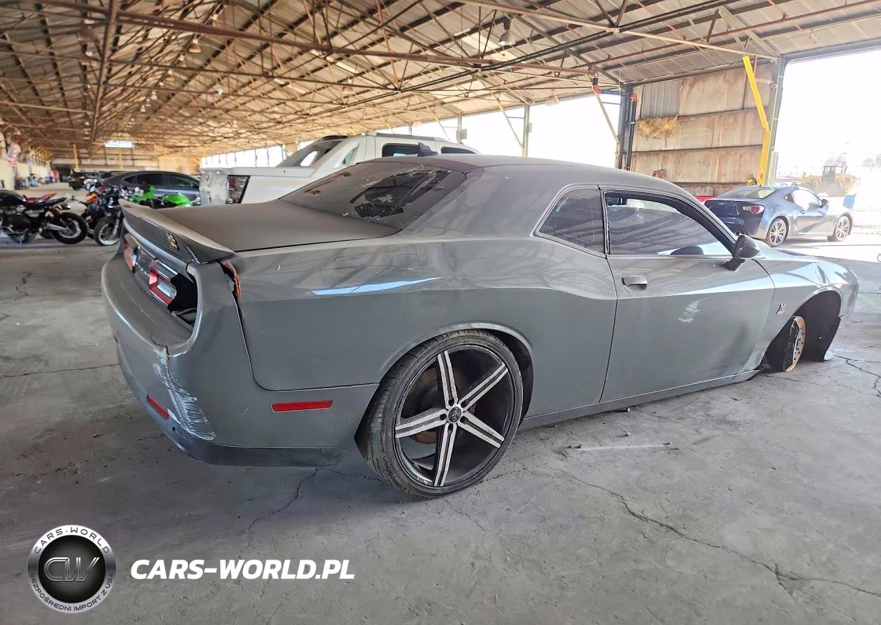 2019 Dodge Challenger R-T Scat Pack VIN:2C3CDZFJ0KH525908 - 3