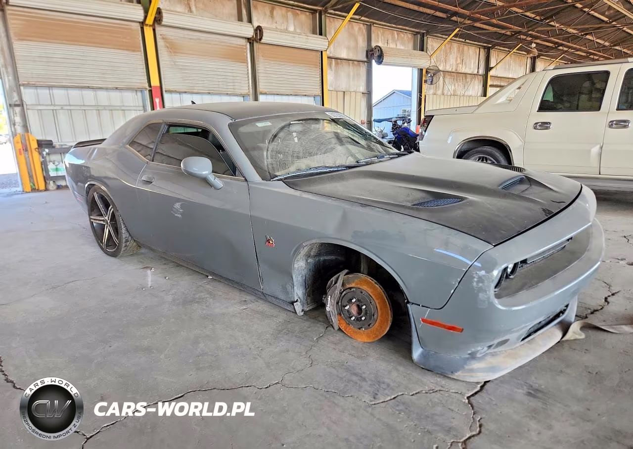2019 Dodge Challenger R-T Scat Pack VIN:2C3CDZFJ0KH525908 - 4