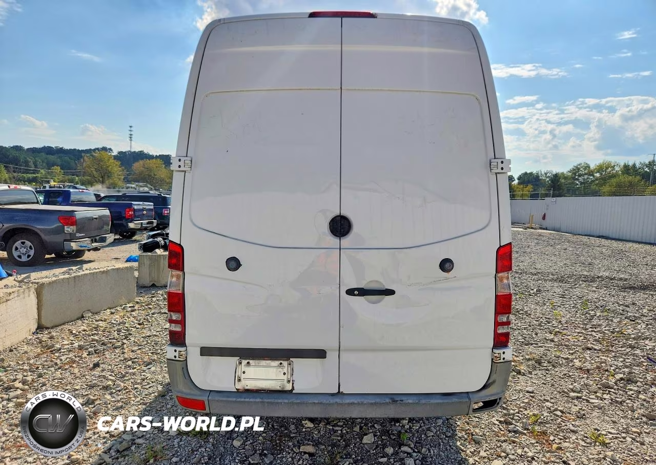 2013 Mercedes-Benz Sprinter 2500 VIN:WD3PE8CC1D5769128 - 6