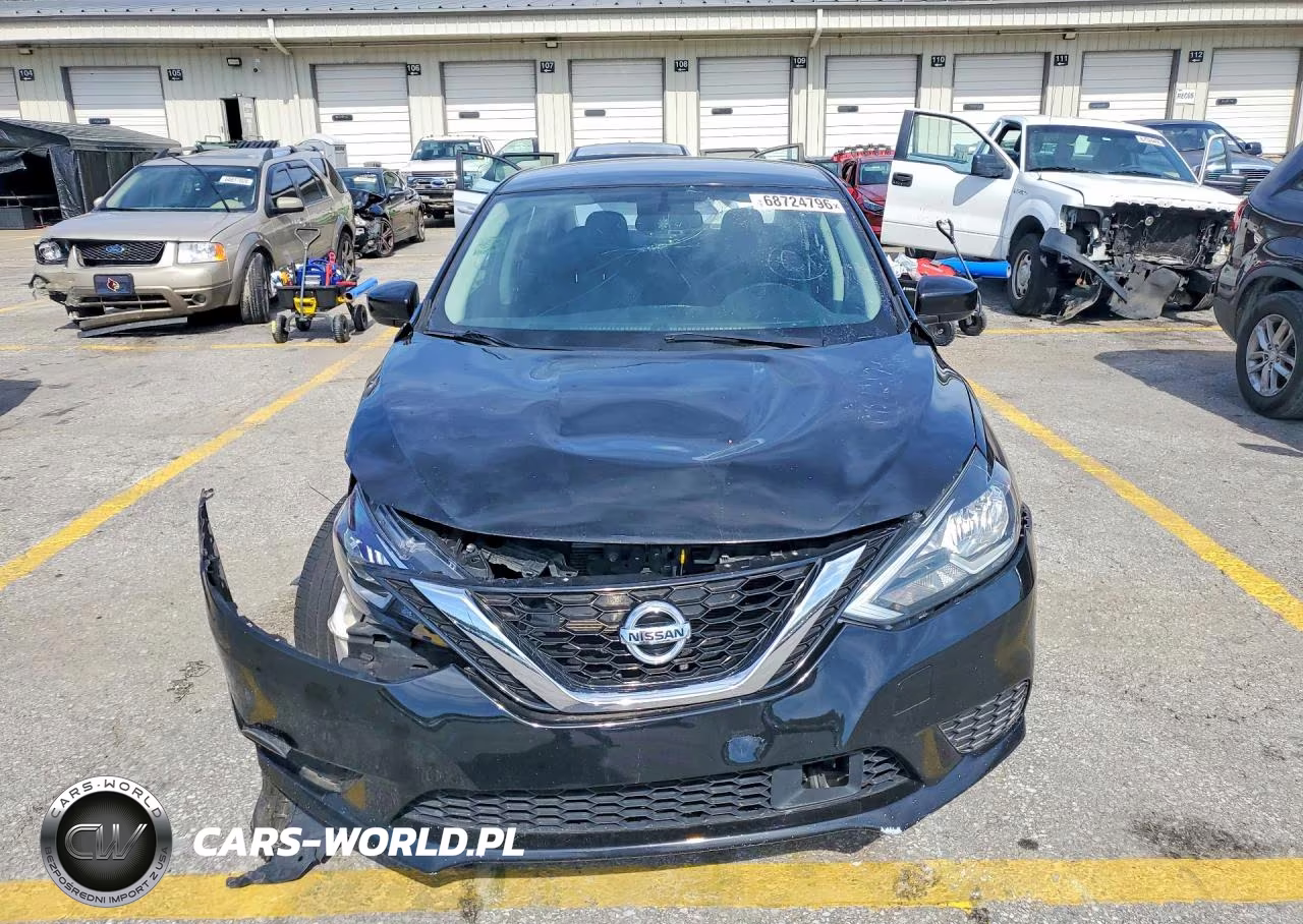 2018 Nissan Sentra S VIN:3N1AB7AP1JY335619 - 5