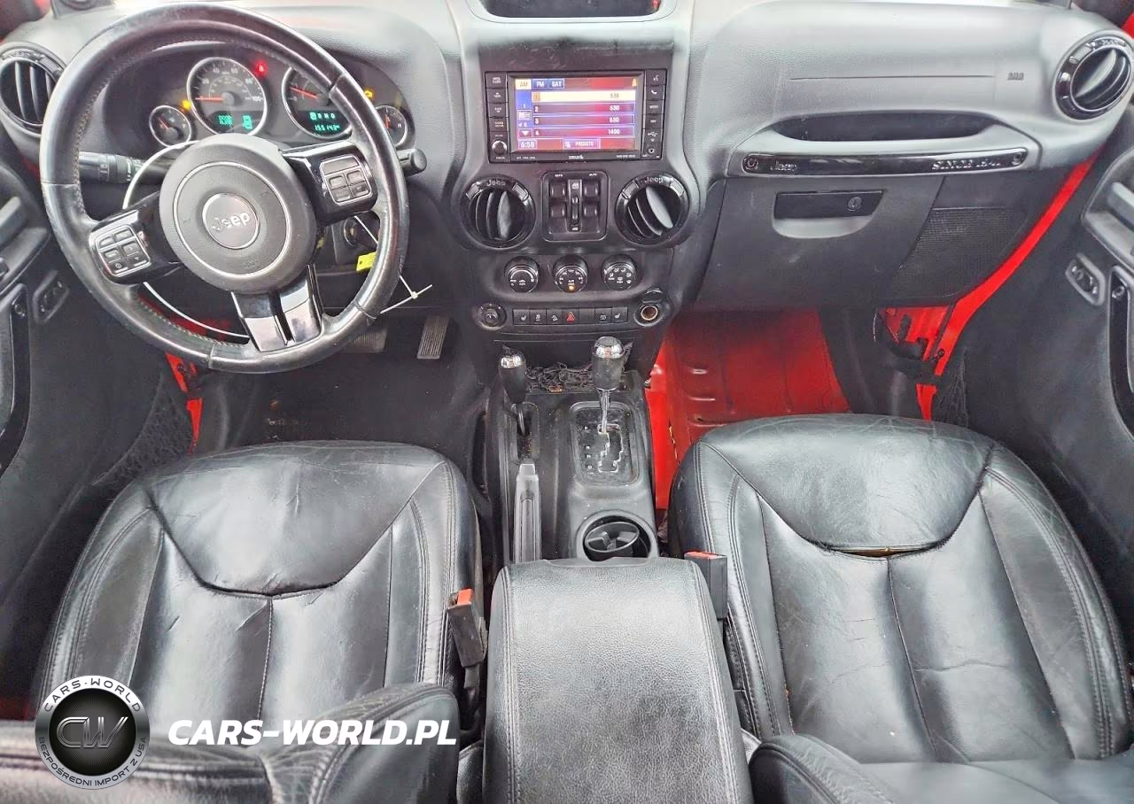 2014 Jeep Wrangler Unlimited Sahara VIN:1C4HJWEG0EL324418 - 8